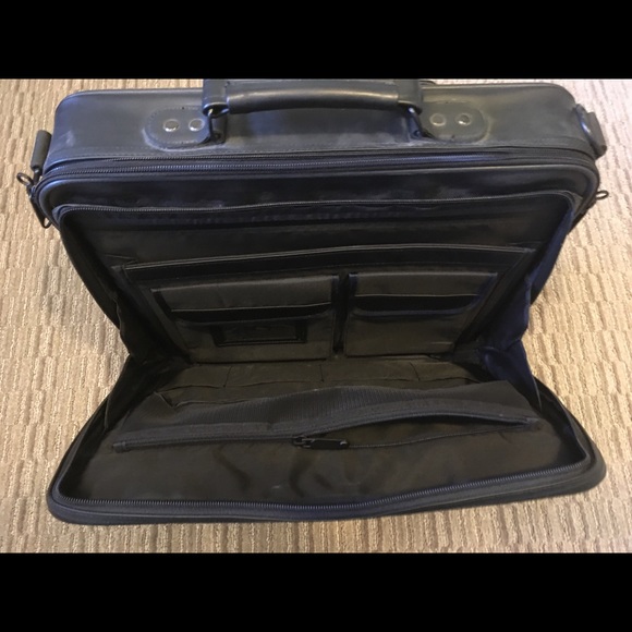 Laptop Bag - 2 Pockets - Picture 7 of 9